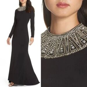 Ieena for Mac Duggal Beaded Collar Jersey Gown Maxi Dress Black Size 8 Preowned
